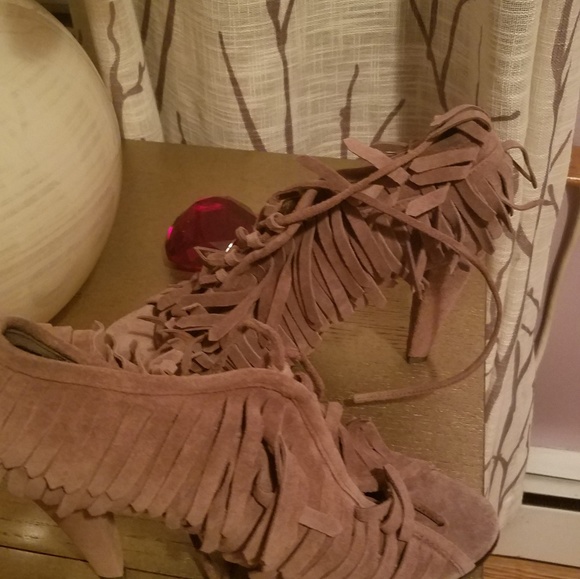 Zara suede sandals - Picture 2 of 2